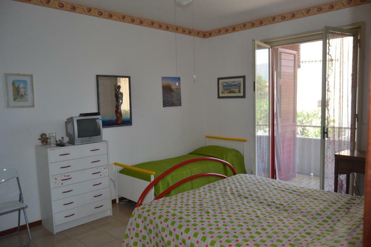 285 Via Spiaggia Apartman Mascali Kültér fotó